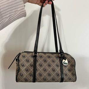 SOLD🎄🎁 dooney & bourke tote bag